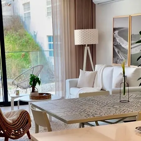 Vitamin Sea Назаре